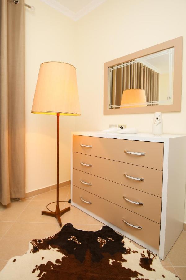 Tafa Deluxe Apartment Vlorë Eksteriør bilde